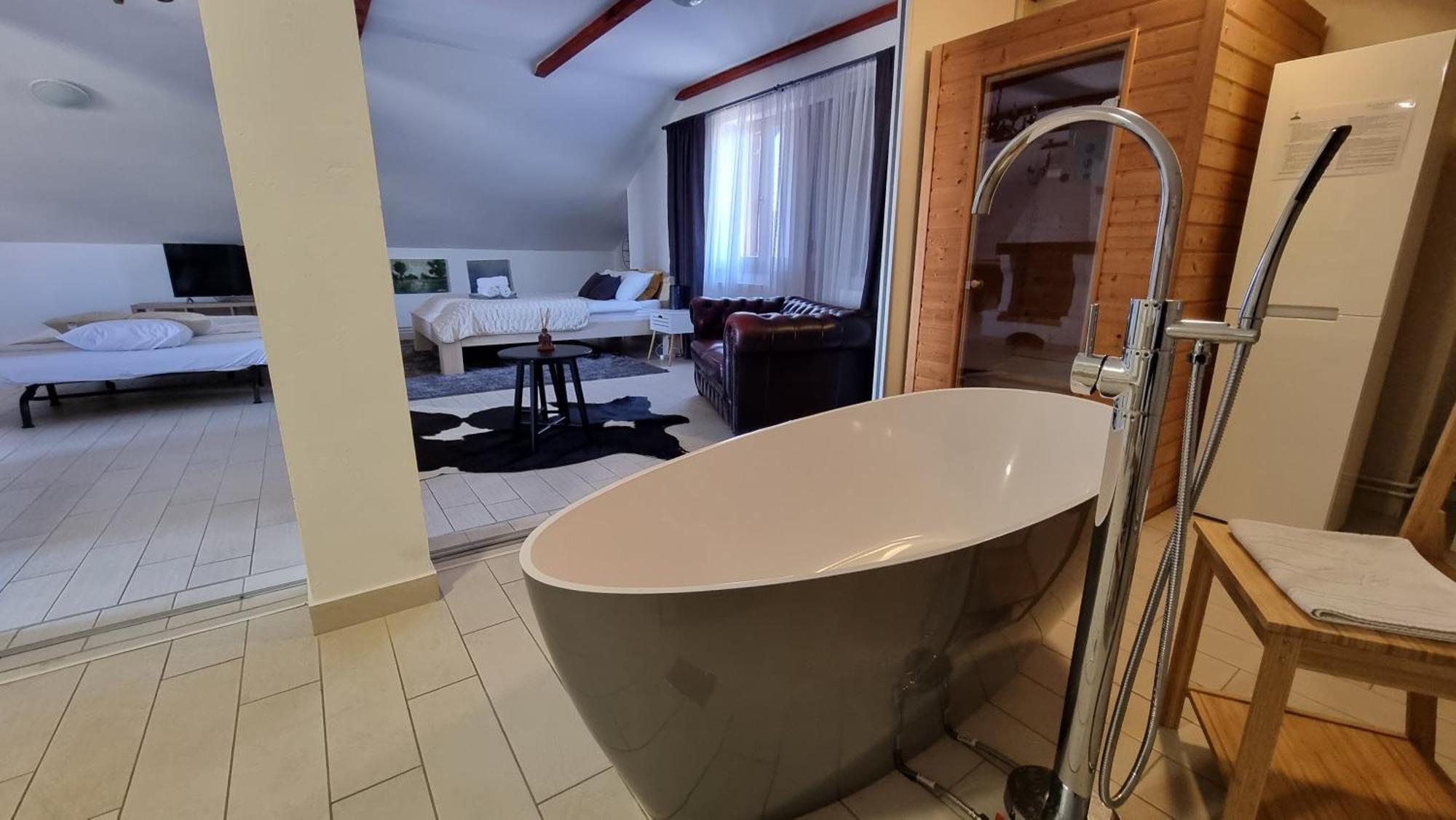 Villa Mons Aureus Popovac Bagian luar foto