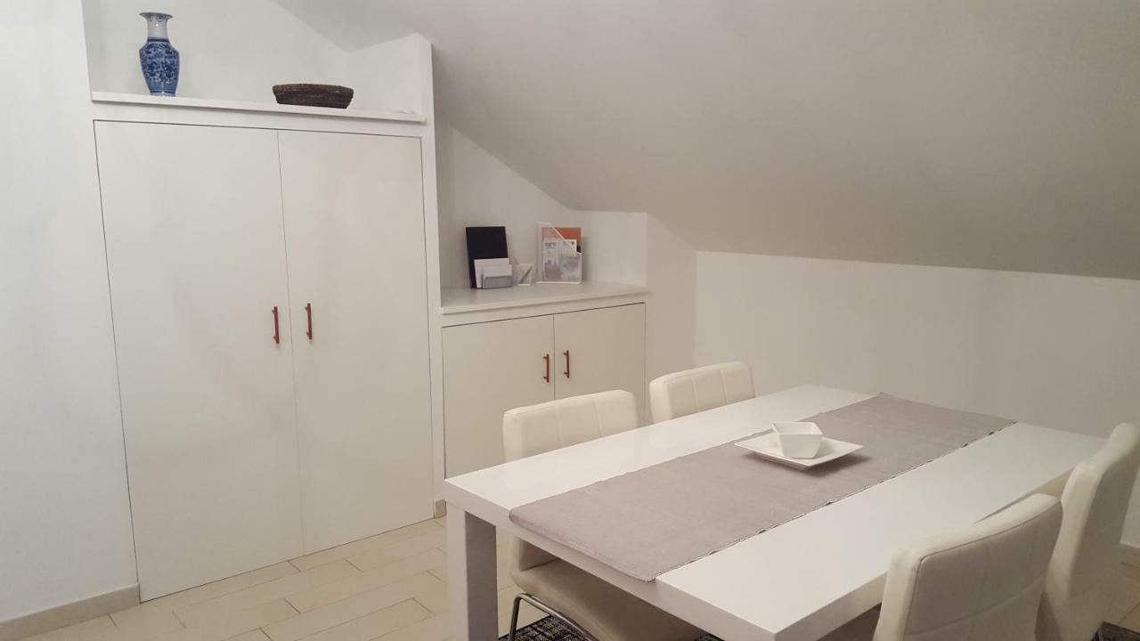 Villa Mons Aureus Popovac Bagian luar foto