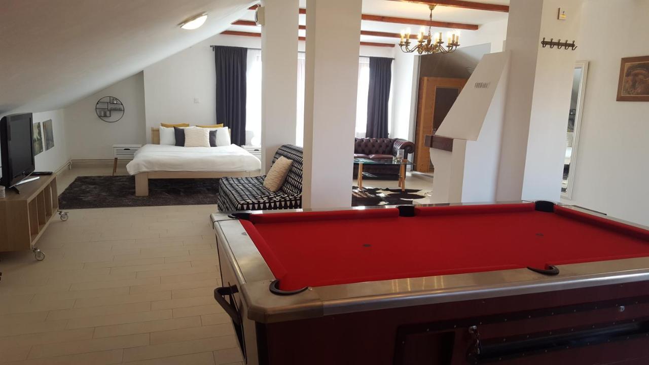 Villa Mons Aureus Popovac Bagian luar foto